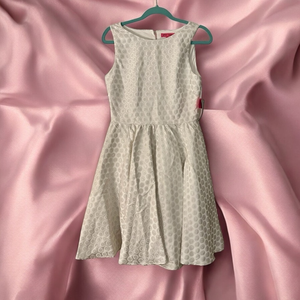 Betsey Johnson white and sliver mini dress. Size 8